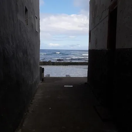 Stone And Sea Arucas