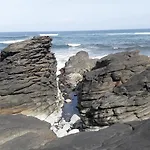 Stone And Sea דירה *